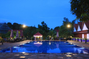 Гостиница Phum Khmer resort  Банлунг